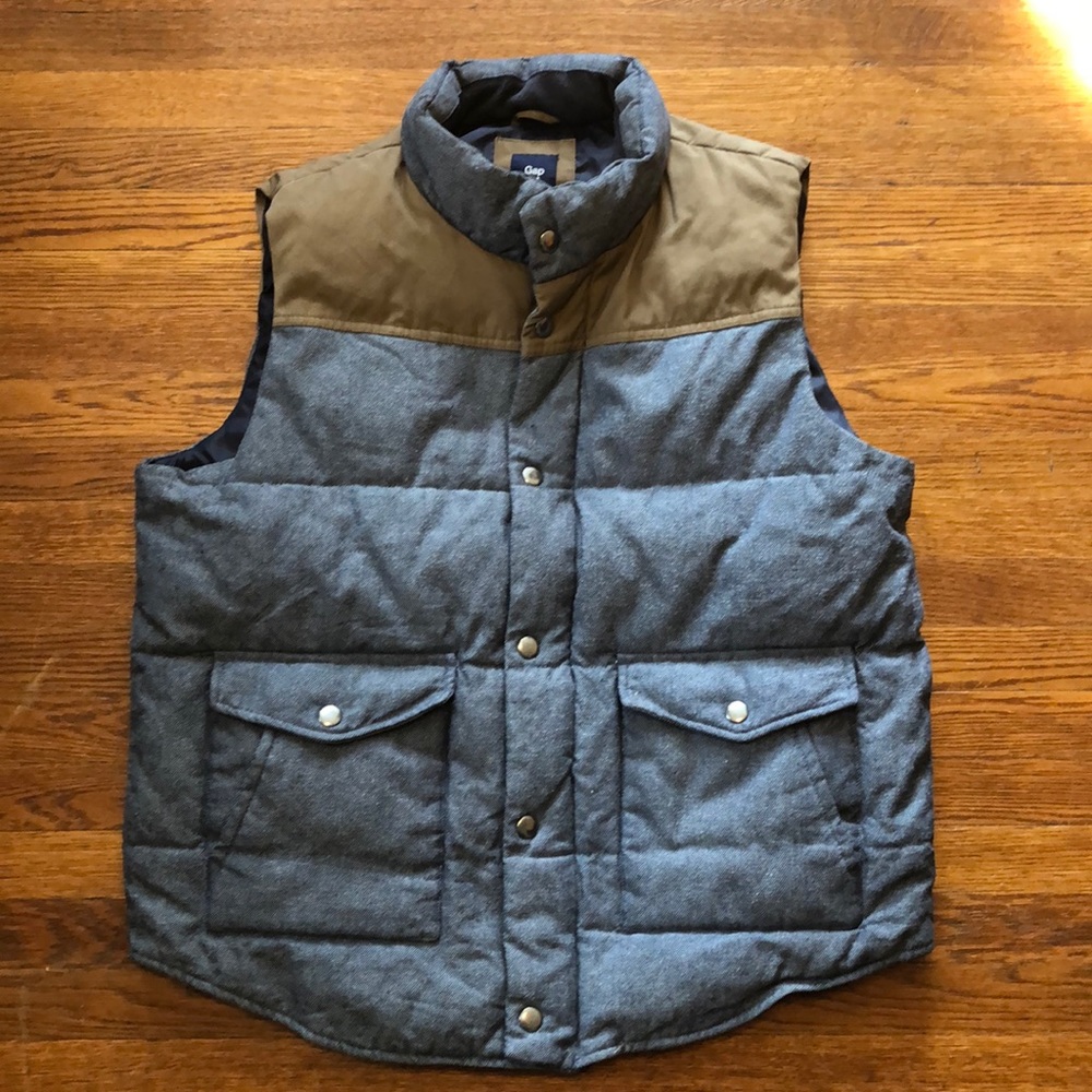 Gap men’s Large vest